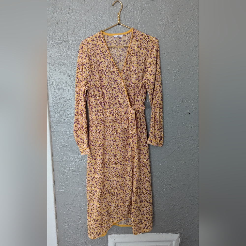 Time Tru Wrap Dress. Like New, 12/14, Midi, Long Sleeve.